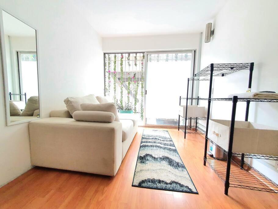 Hostel Linda Privada Con Balcon En Polanco Mexico City
