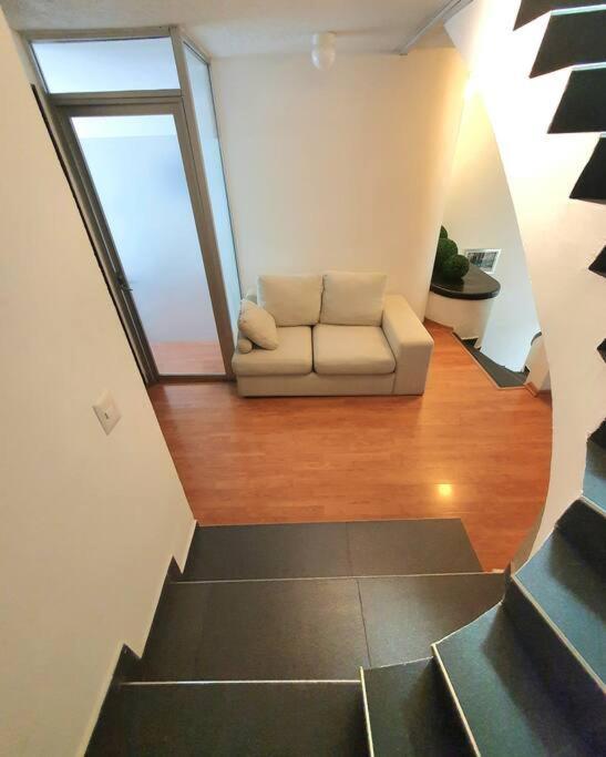 Linda Privada Con Balcon En Polanco